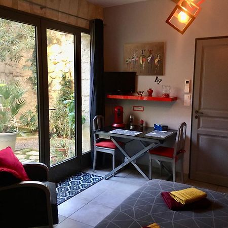 Chambre Sur Jardin Secret - Avignon Centre - Climatisee 外观 照片